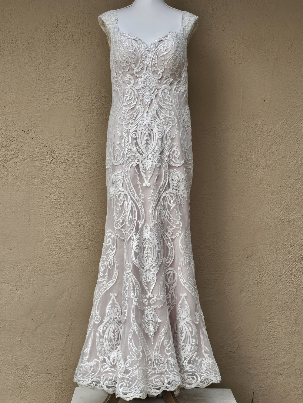 Kitty Chen Ivoire Viviana Wedding Dress Peach Lining Size 12 W/ Boning & Bust